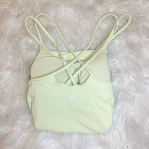 lululemon free to be wild tank size 4